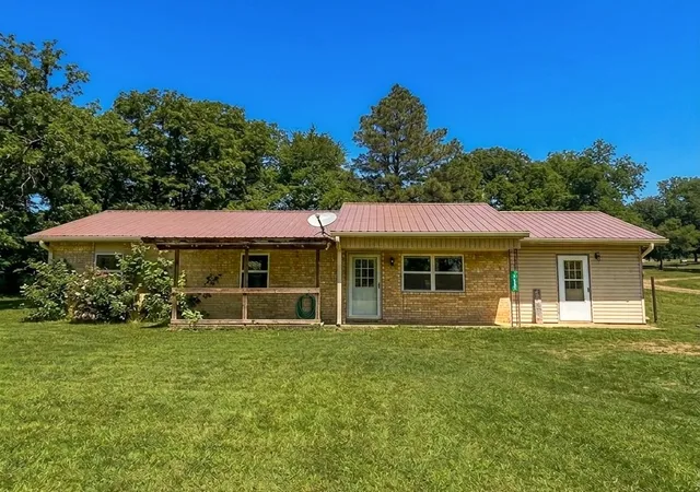 Photo 1 of Single family home for sale at 20425 P 9 B, Stigler, OK 74462 | MLS# 2603439 | Listing updated on 2026-08-20