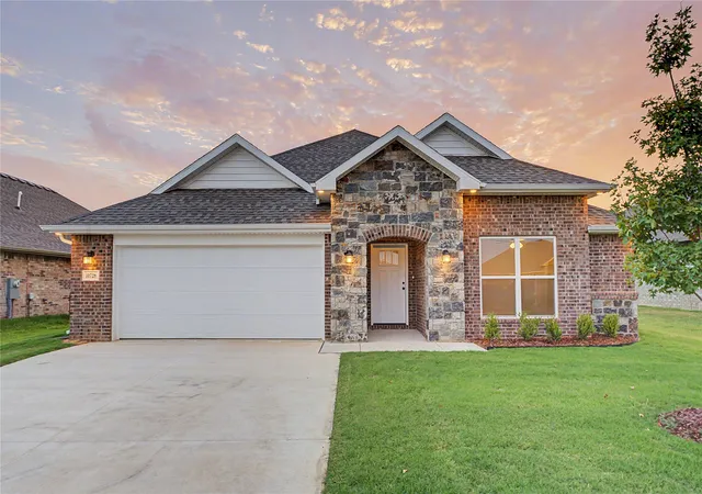 Photo 1 of Single family home for sale at 10728 S 275th Eastavenue, Coweta, OK 74014 | MLS# 2603649 | Listing updated on 2026-08-28
