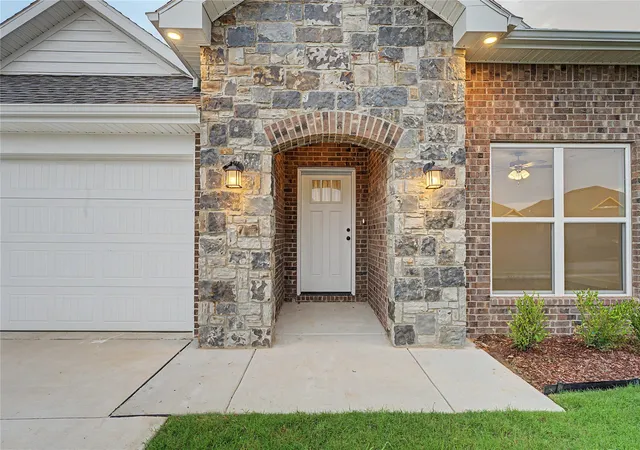 Photo 3 of Single family home for sale at 10728 S 275th Eastavenue, Coweta, OK 74014 | MLS# 2603649 | Listing updated on 2026-08-28