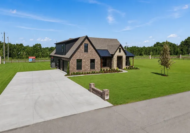1st image of 10200 N 162nd Ave, Owasso, OK 74055 | MLS# 2603709