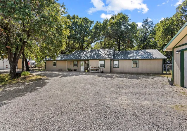Homes for sale in Cartwright, OK | 233 Joy Ln, Cartwright, OK 74731 | MLS# 2602499