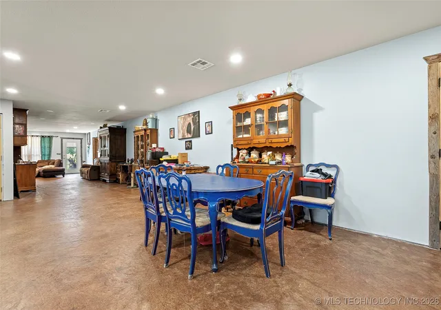 2nd image of 11850 Prairie Valley, Lone Grove, OK 73443 | MLS# 2603904