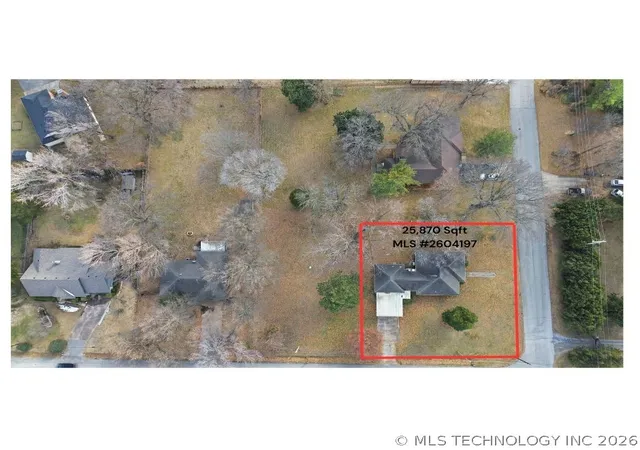 8th image of 2706 E 49th St, Tulsa, OK 74105 | MLS# 2604301