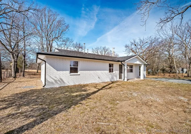 1st image of 15359 N Medlin Rd, Hulbert, OK 74441 | MLS# 2603973