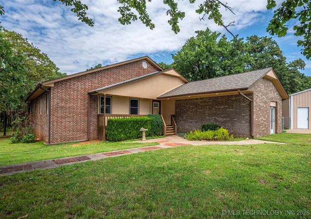 Homes for sale in Cushing, OK | 4412 E Grandstaff Rd, Cushing, OK 74023 | MLS# 2603991
