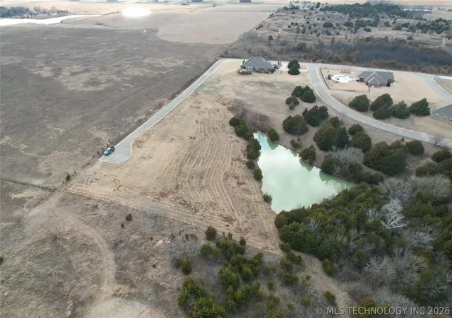 1st image of E Country Club Dr, Cushing, OK 74023 | MLS# 2601651