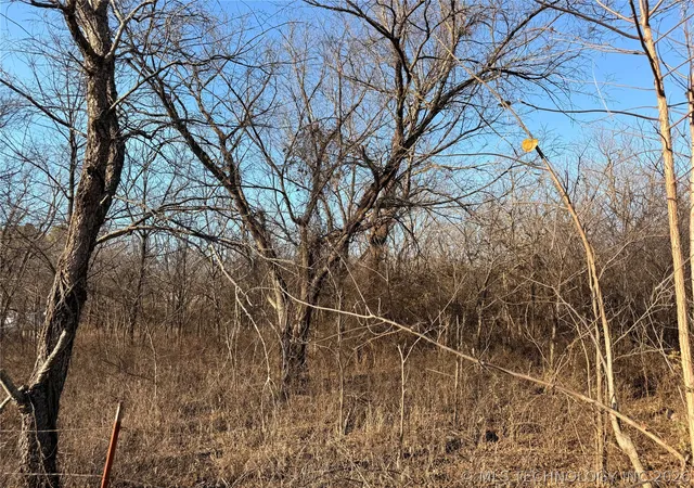 5th image of 2 W 703 Rd, Hulbert, OK 74441 | MLS# 2604563