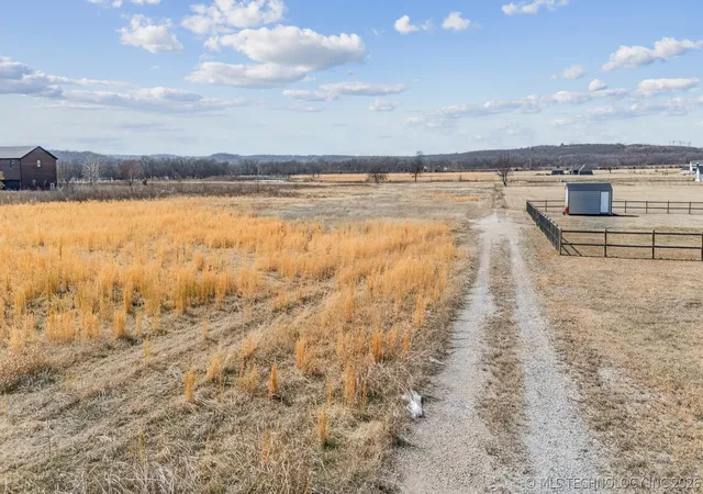 Homes for sale in Mounds, OK | 18486 S 49Th Westavenue, Mounds, OK 74047 | MLS# 2604772