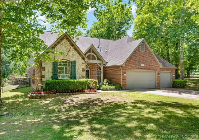 Homes for sale in Catoosa, OK | 28310 E 6th Pl, Catoosa, OK 74015 | MLS# 2603715