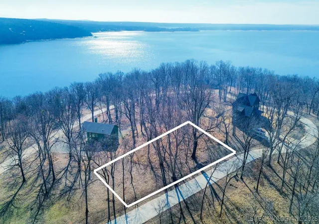 1st image of 112 Patriot Pointe, Eufaula, OK 74432 | MLS# 2604847