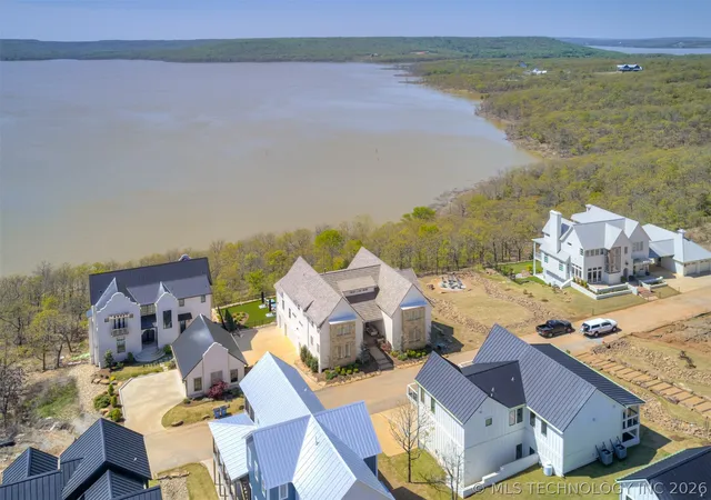 Homes for sale in Carlton Landing, OK | 120 Lower Green Wy, Carlton Landing, OK 74432 | MLS# 2604829