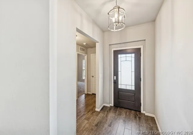 Homes for sale in Collinsville, OK | 12316 N 130Th Eastavenue, Collinsville, OK 74021 | MLS# 2605006