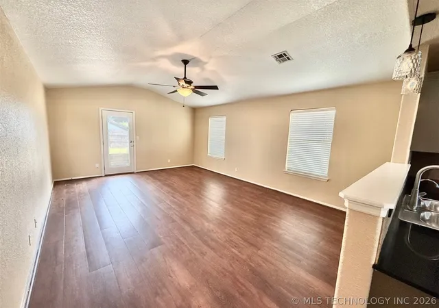 Homes for sale in Owasso, OK | 15148 E 108Th Pl N, Owasso, OK 74055 | MLS# 2604973