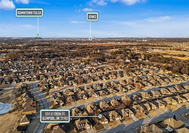 Photo 3 of Single family home for sale at 1211 E 135th Street S, Glenpool, OK 74033 | MLS# 2605095 | Listing updated on 2026-08-28