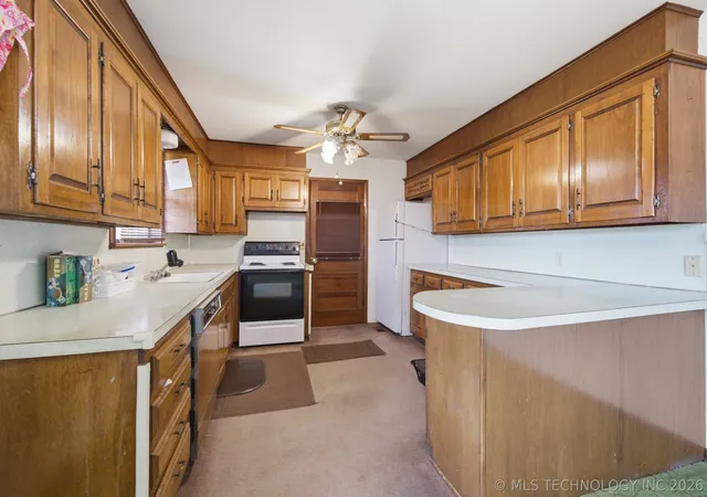 Homes for sale in Wetumka, OK | 118112 Us Hwy 75 S, Wetumka, OK 74883 | MLS# 2605097