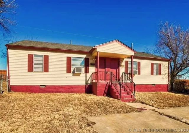 image of 1183 Nw Ozmun Ave, Lawton, OK 73507 | MLS# 2605131