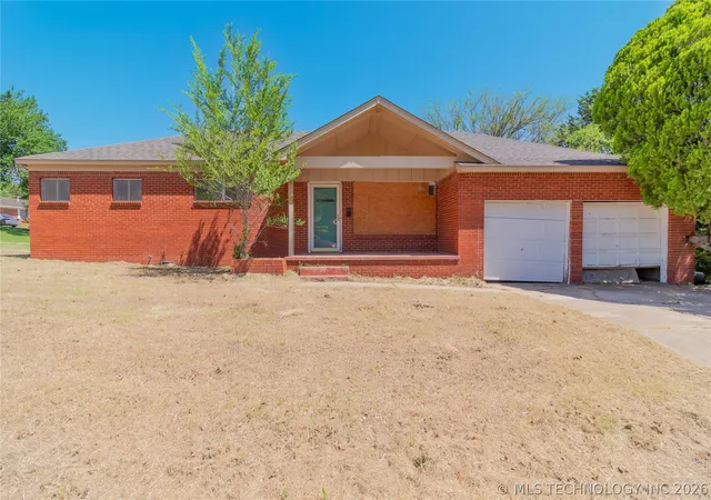 Homes for sale in Drumright, OK | 205 W Oak St, Drumright, OK 74030 | MLS# 2605307