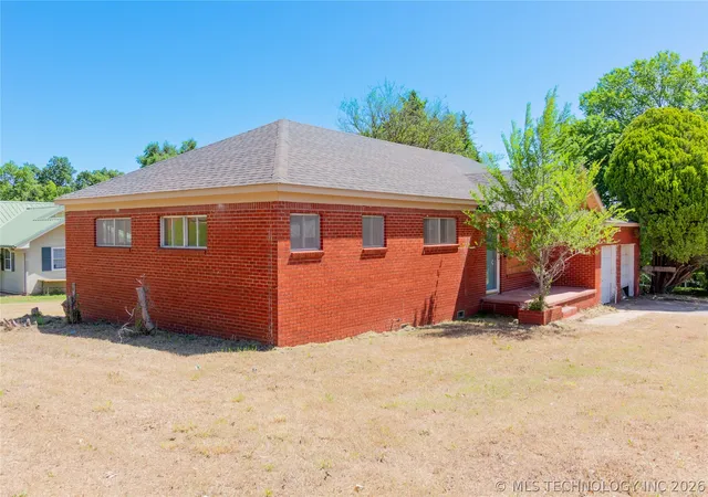 Homes for sale in Drumright, OK | 205 W Oak St, Drumright, OK 74030 | MLS# 2605307