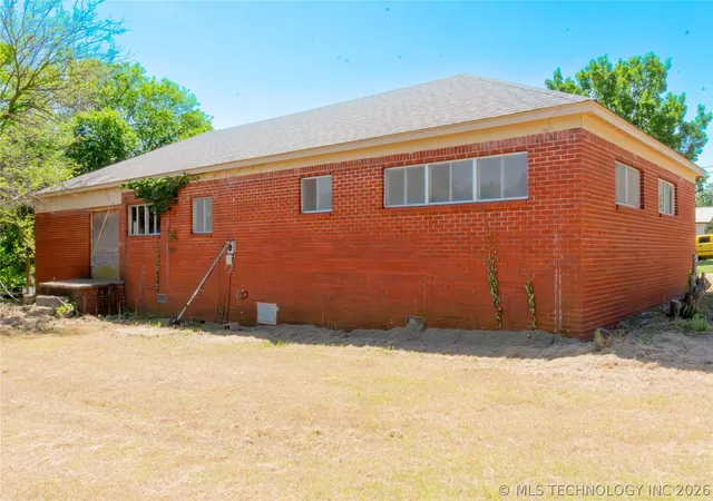 Homes for sale in Drumright, OK | 205 W Oak St, Drumright, OK 74030 | MLS# 2605307