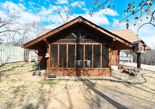 Homes for sale in Cookson, OK | 15288 W Carlisle, Cookson, OK 74451 | MLS# 2605327