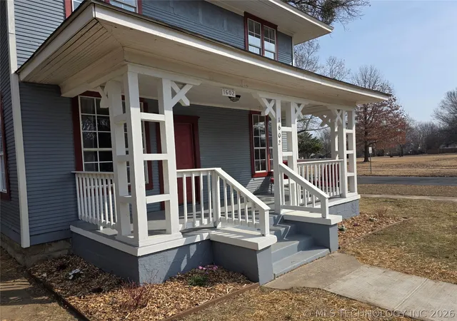 Homes for sale in Muskogee, OK | 1602 W Broadway St, Muskogee, OK 74401 | MLS# 2604894