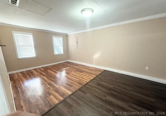 Photo 3 of Single family home for sale at 1937 S Old Hwy 69, Mc Alester, OK 74501 | MLS# 2605606 | Listing updated on 2026-08-20
