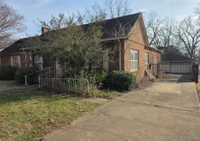 3rd image of 1819 W Evergreen St, Durant, OK 74701 | MLS# 2605672
