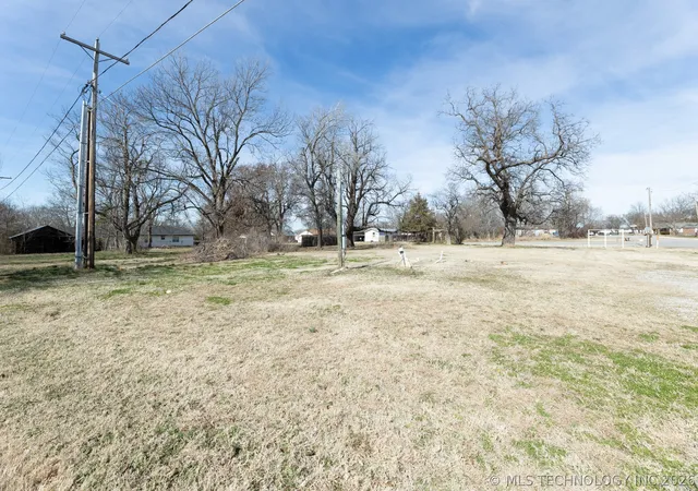 Homes for sale in Kellyville, OK | 632 E Buffalo St, Kellyville, OK 74039 | MLS# 2605736