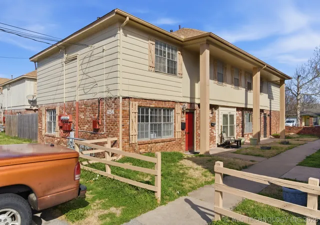 Homes for sale in Tulsa, OK | 6156 S Madison Pl #D, Tulsa, OK 74105 | MLS# 2605402