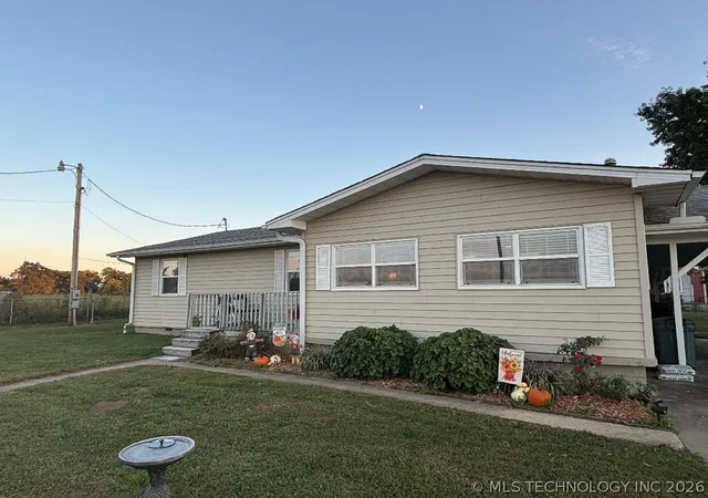 Photo 2 of Single family home for sale at 411064 E 1180 Road, Eufaula, OK 74432 | MLS# 2605909 | Listing updated on 2026-08-20