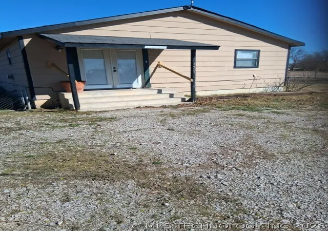 2nd image of 1421 2nd Ne, Ardmore, OK 73401 | MLS# 2606013