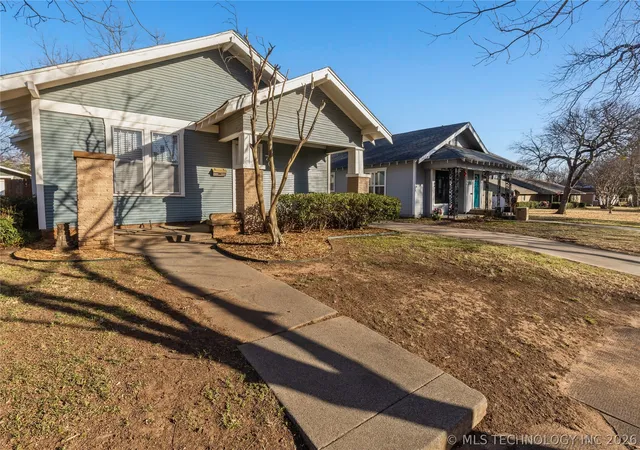 2nd image of 706 D Nw, Ardmore, OK 73401 | MLS# 2606015