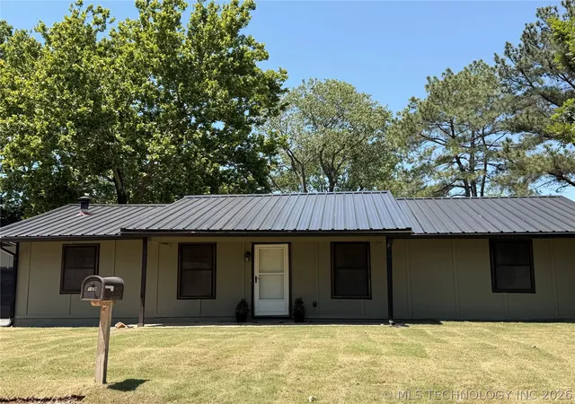 1st image of 169 Cardinal, Colbert, OK 74733 | MLS# 2606040