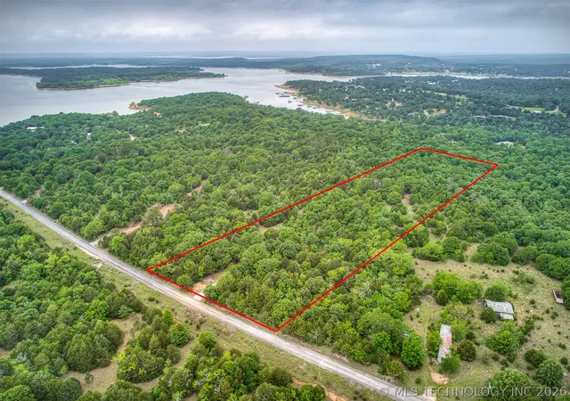 Homes for sale in Porum, OK | 4 E 1165 Rd, Porum, OK 74455 | MLS# 2606242