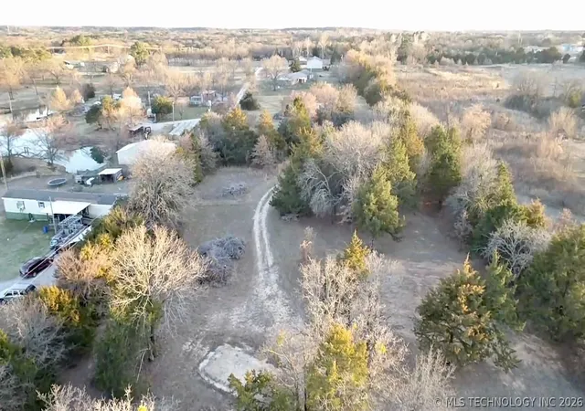 Homes for sale in Marietta, OK | 7172 Reds Rd, Marietta, OK 73448 | MLS# 2605853