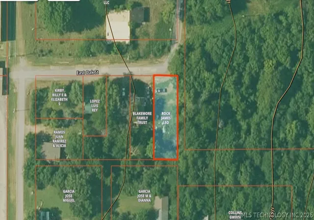 Homes for sale in Stilwell, OK | 320 E Oak St, Stilwell, OK 74960 | MLS# 2606374