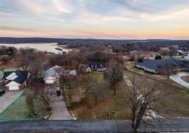 Homes for sale in Eufaula, OK | 291 Cedar Ridge Rd, Eufaula, OK 74432 | MLS# 2605859