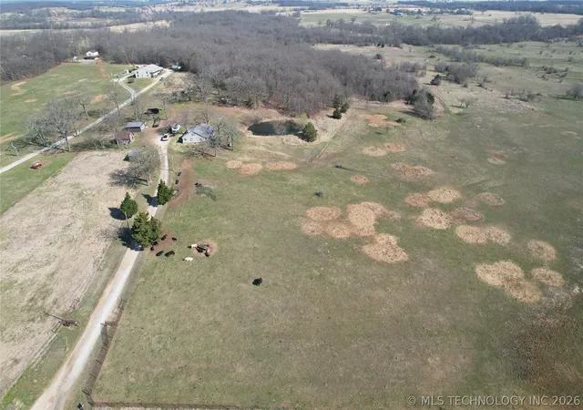 Homes for sale in Vinita, OK | 443600 E 300Th Rd, Vinita, OK 74301 | MLS# 2606322