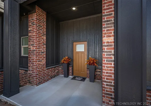 Photo 2 of Single family home for sale at 17450 County Rd 3539, Ada, OK 74820 | MLS# 2603397 | Listing updated on 2026-08-20
