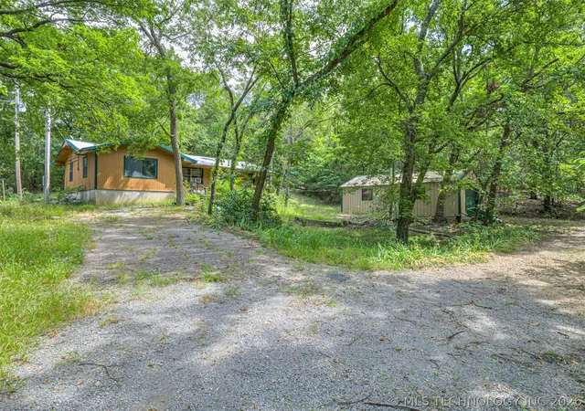 Photo 1 of Sale Pending at 9005 S 4150 Road #C, Claremore, OK 74017 | MLS# 2605485 | Listing updated on 2026-08-20