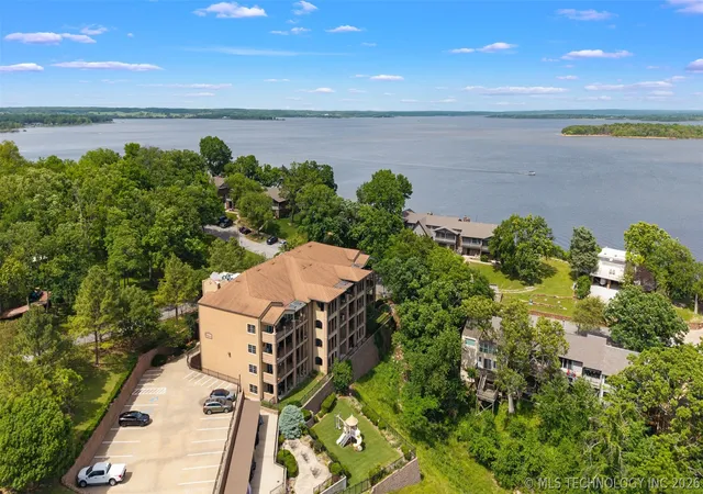 Homes for sale in Monkey Island, OK | 25 Grand Lake Dr #3C, Monkey Island, OK 74331 | MLS# 2606451