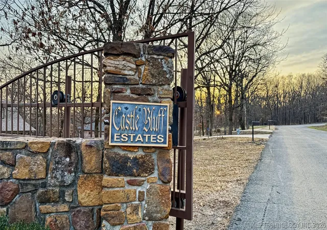 3rd image of 16884 N Winslow Dr, Hulbert, OK 74441 | MLS# 2606533