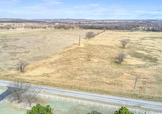 Homes for sale in Bixby, OK | 3573 E 191St St S, Bixby, OK 74008 | MLS# 2605927