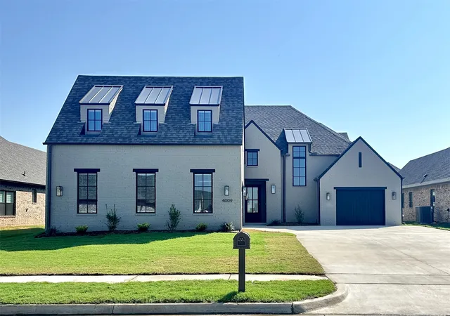 Photo 1 of Single family home for sale at 4009 S Dogwood Blvd, Broken Arrow, OK 74011 | MLS# 2606641 | Listing updated on 2026-09-18