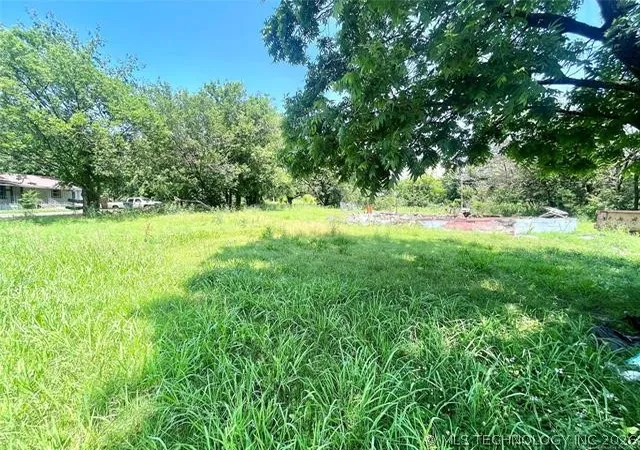 Homes for sale in Henryetta, OK | 112 W Merrick St, Henryetta, OK 74437 | MLS# 2606647