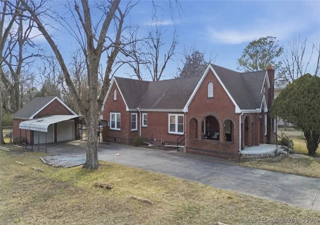Photo 2 of Single family home for sale at 4719 W Okmulgee St, Muskogee, OK 74401 | MLS# 2606356 | Listing updated on 2026-08-20