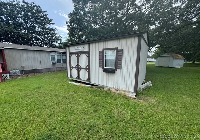 Photo 4 of Sale Pending at 27 Bokchito St, Canadian, OK 74425 | MLS# 2606683 | Listing updated on 2026-09-29