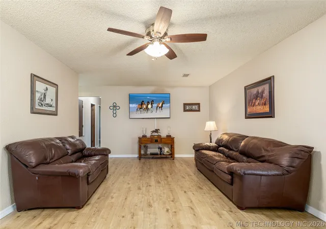 Homes for sale in Fairland, OK | 14701 S 560 Rd, Fairland, OK 74343 | MLS# 2606706