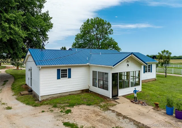 Homes for sale in Fairland, OK | 14701 S 560 Rd, Fairland, OK 74343 | MLS# 2606706