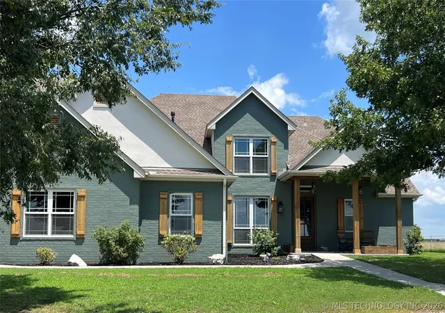 Single family home for sale at 6501 E 370 Road, Oologah, OK 74053 | MLS# 2606206